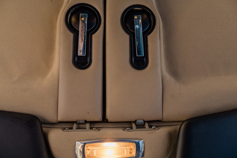 1988 Jaguar XJ-SC V12 295HP